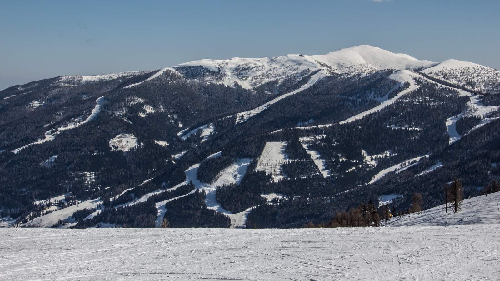 Bad-Kleinkirchheim-Austrija-skijanje-planina-putovanja-ponude-2.jpg