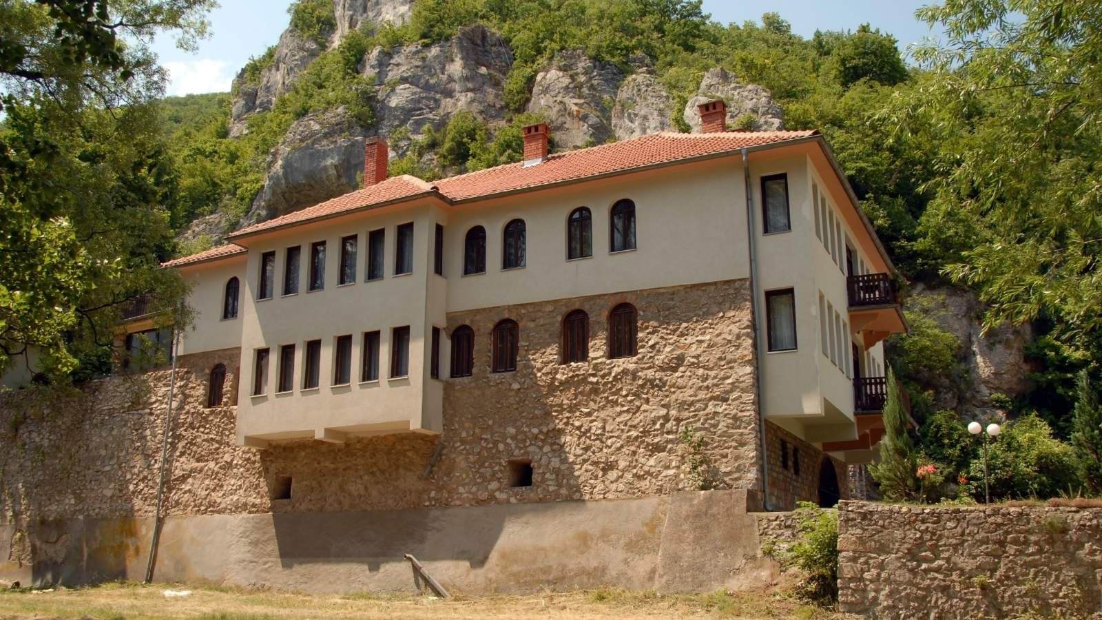 Manastir Gornjak obilasci cene