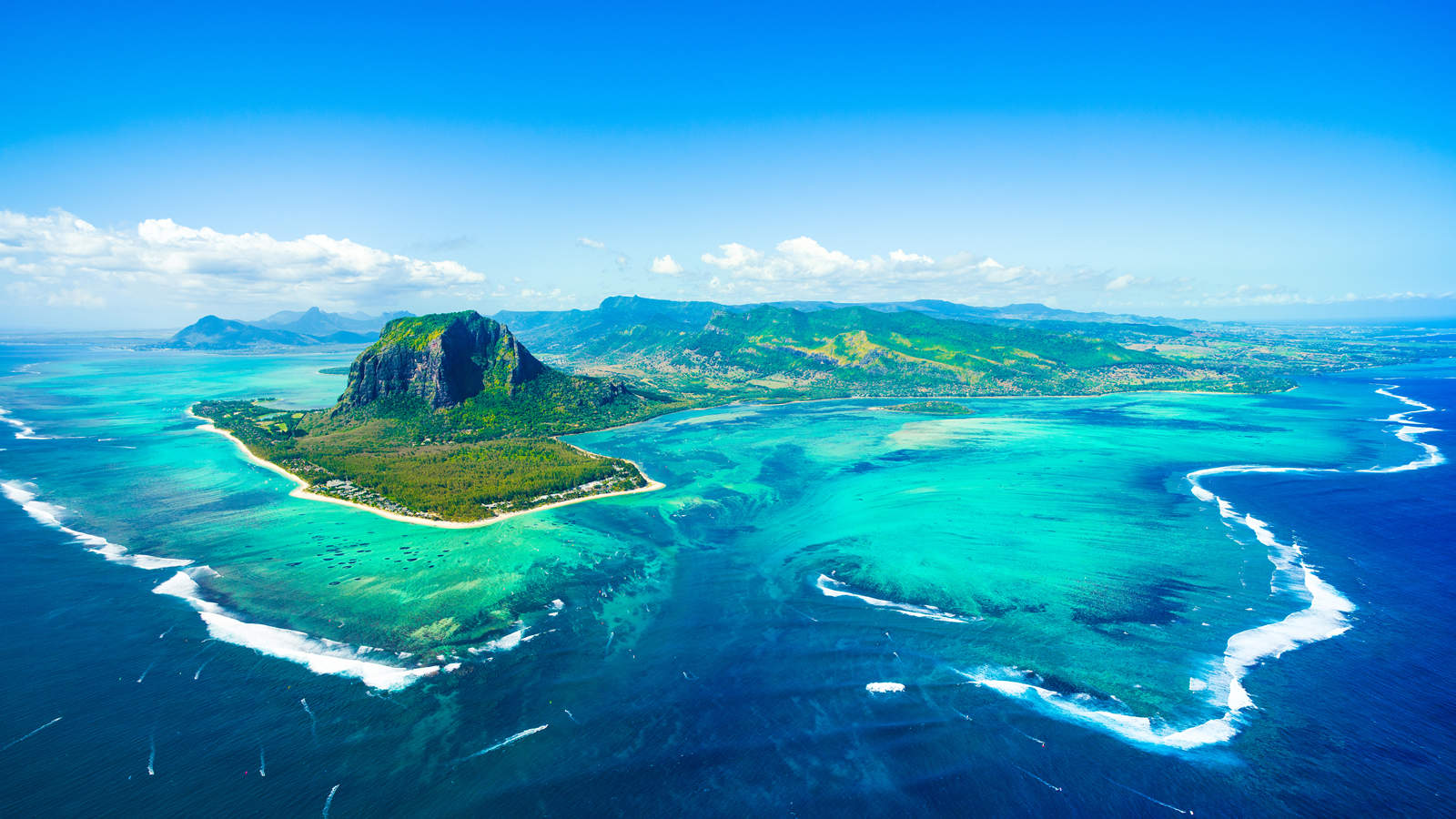 Le-Morne-Mauricijus-daleka-putovanja-ponuda.jpg