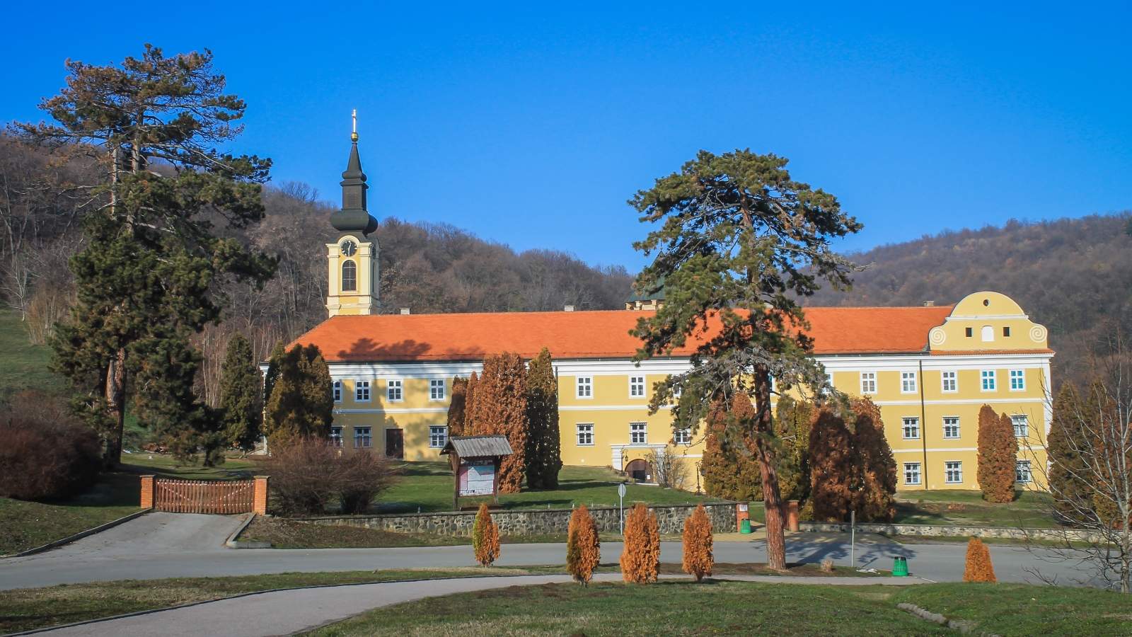 Manastir Novo Hopovo obilasci cene