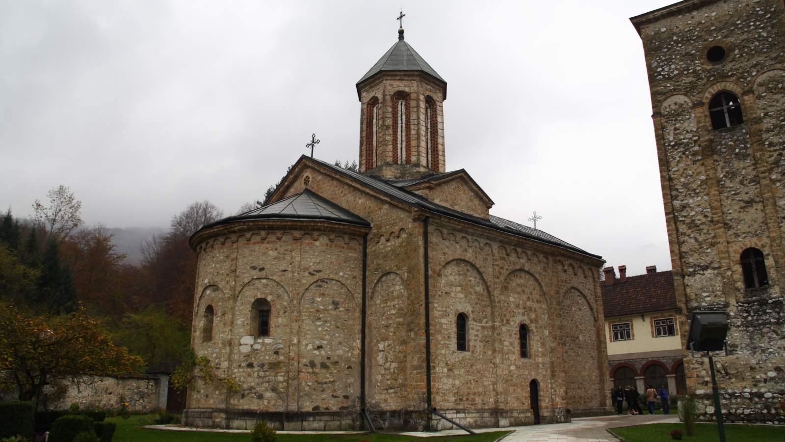 Raca-manastiri-Srbija-obilasci-izleti-ponuda.jpg