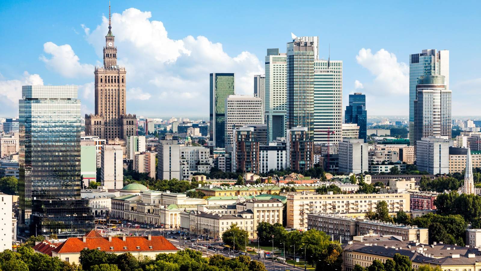 Varsava-Poljska-grad-panorama-putovanja-gradovi-Evrope-2.jpg
